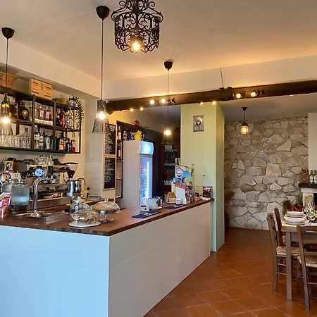 Nocleg ze śniadaniem La Ginestra *